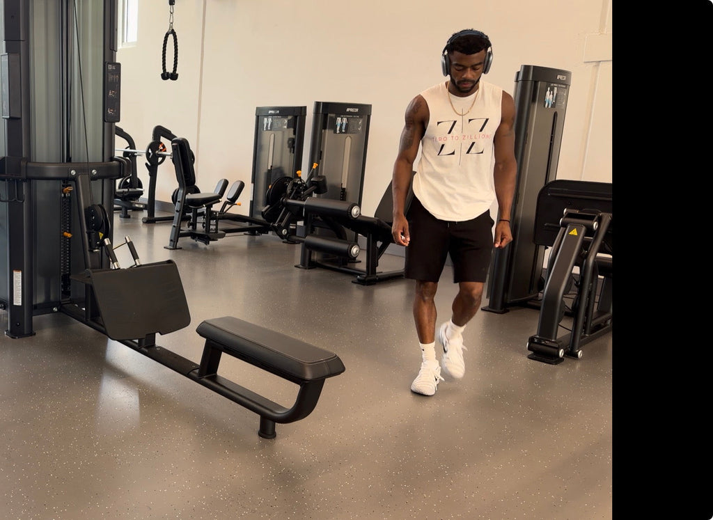 Zero to Zillions ZZ Logo Tank – gym lifestyle shot 3