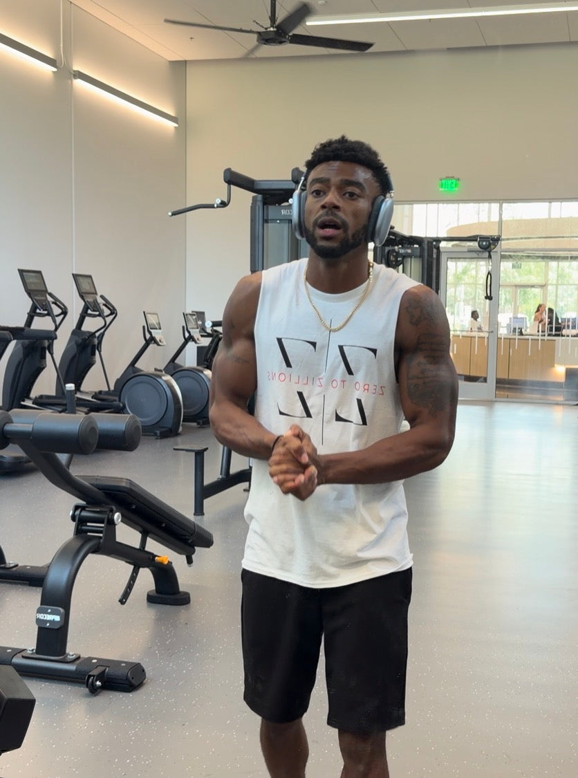 Zero to Zillions ZZ Logo Tank – gym lifestyle shot 4