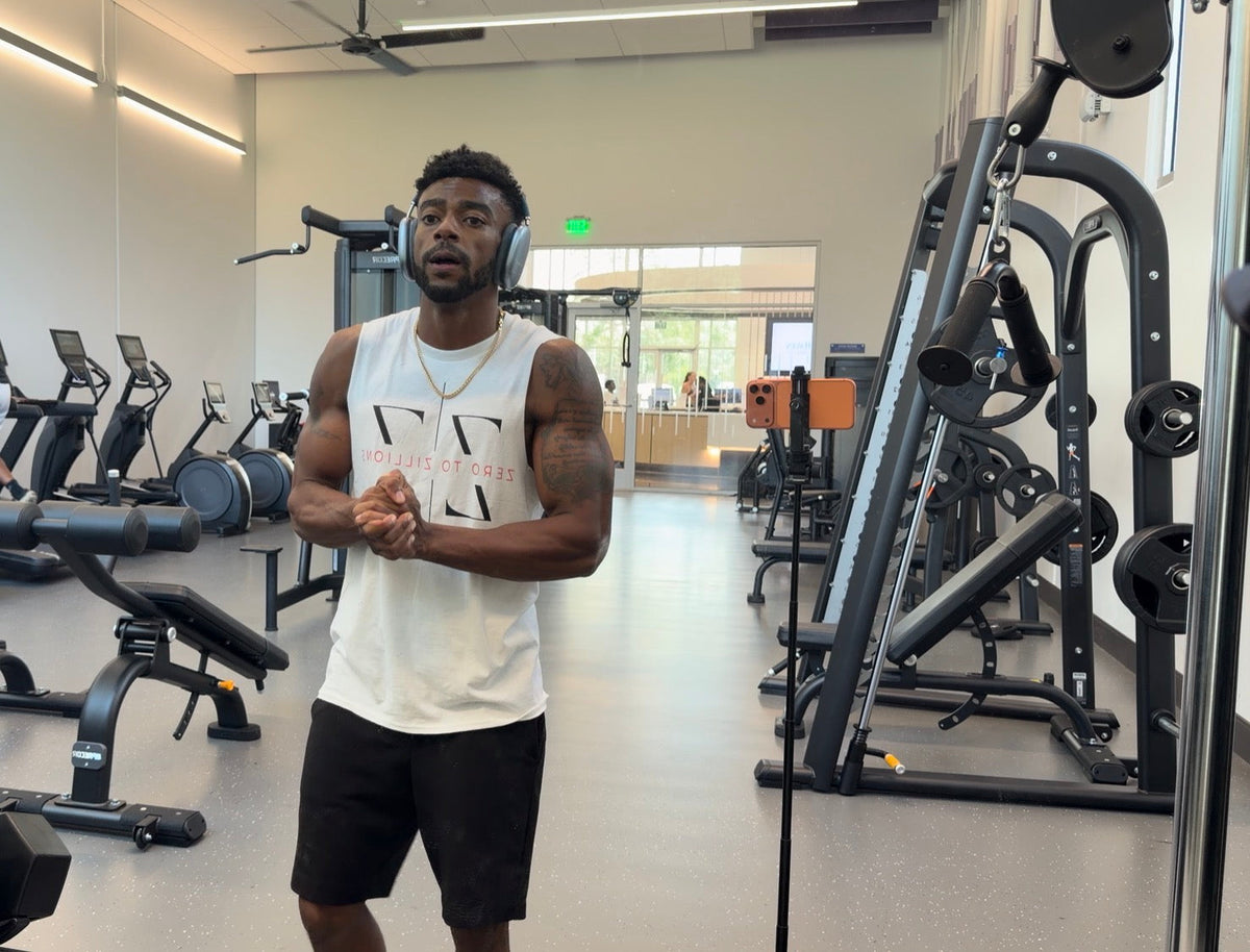 Zero to Zillions ZZ Logo Tank – gym lifestyle shot 2